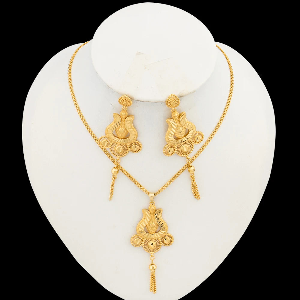 Italian Earrings and Necklace Jewelry Set for Women Gold Color Drop Earrings and Pendant African Chain Necklace Jewelry Set Gift