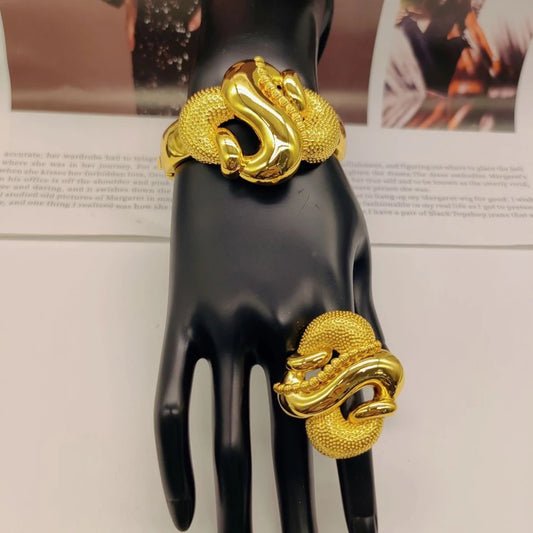 Dubai Bangle and Ring Jewelry Set for Women Weddings Bride Gold Color Hand Bangle Cocktail Ring 2Pcs Set for Party Accessories