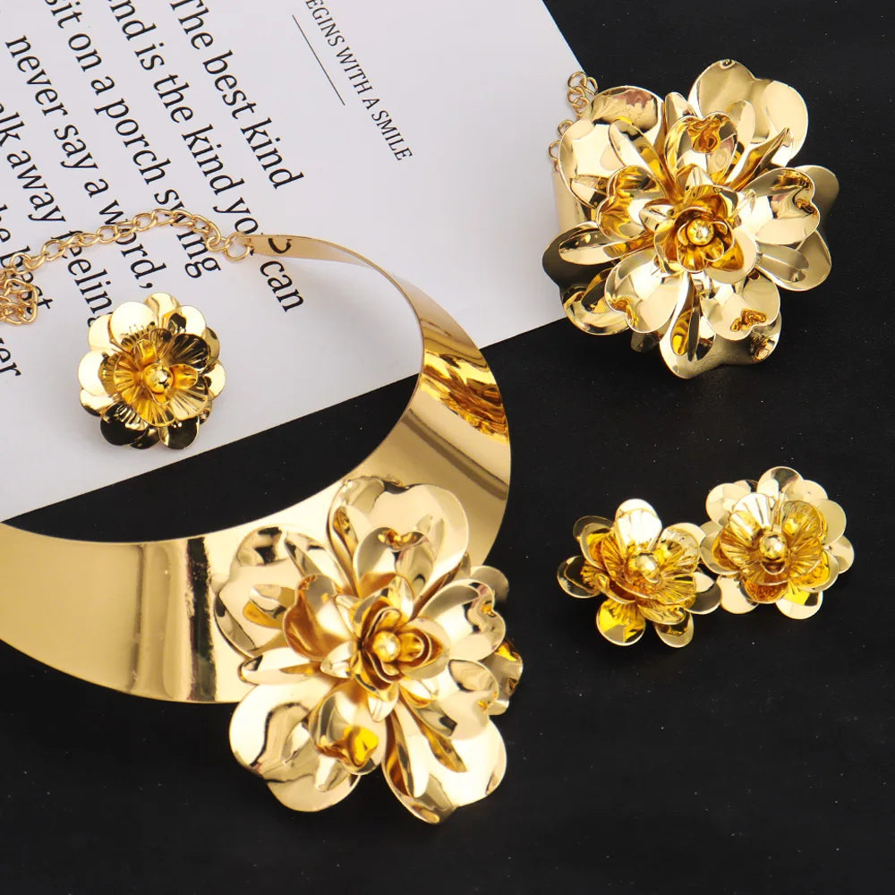 4pcs Gold-plated Necklace Earrings Ring Bracelet Set Women Luxury Fashion Style Flower Shape Jewelry Set for Party Wedding