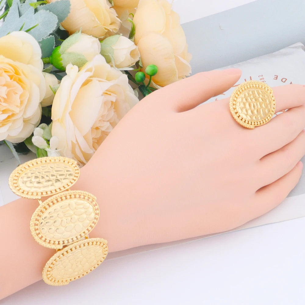 Luxury Gold Plated Women Jewelry Set for Necklace Bracelet Earrings Ring Elegant Charms Jewelries Gift for Wedding Party