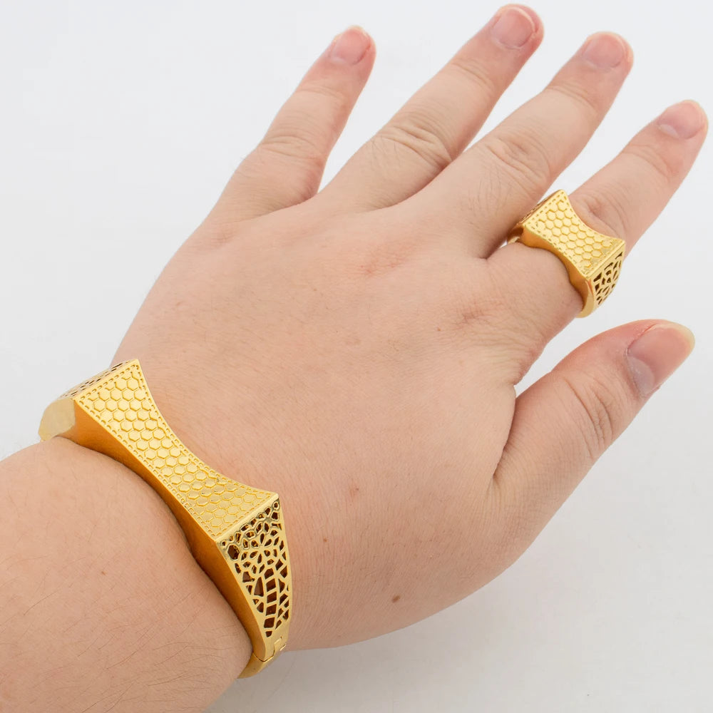 Yueming Fashion Wedding Jewelry Magnificent Set