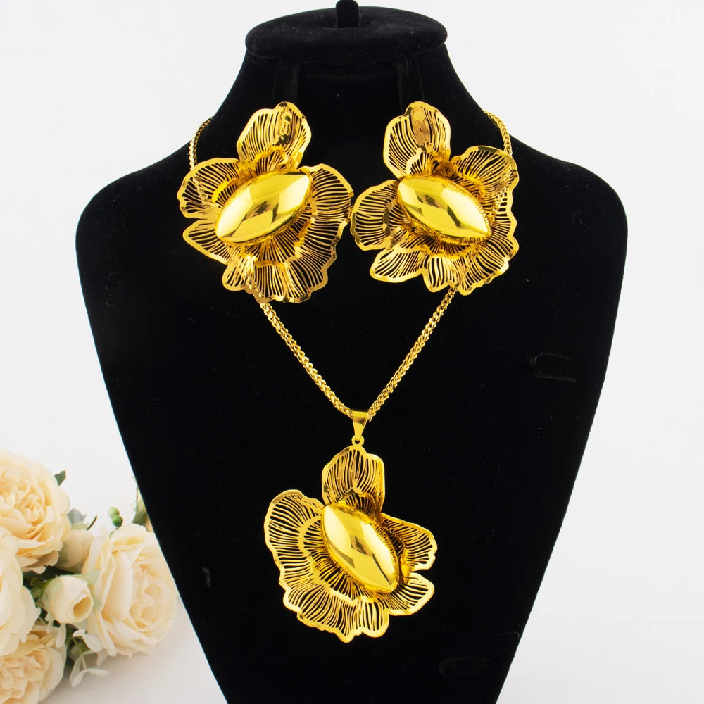 Flower Pendant Necklace 2PC Women's Fashion Trendy Stainless Steel Flower Earrings Necklace Set Gold-Plated Jewellry Gifts