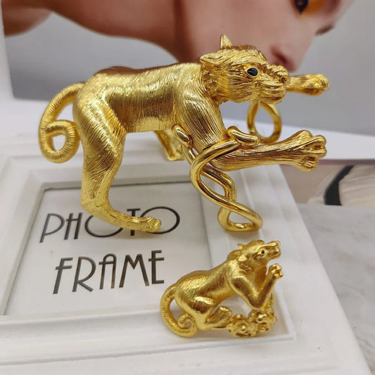 Exaggerate Leopard Bangle with Ring Jewelry Set for Women Dubai Gold Color Cuff Bangle Cocktail Ring 2Pcs Set for Weddings Gifts