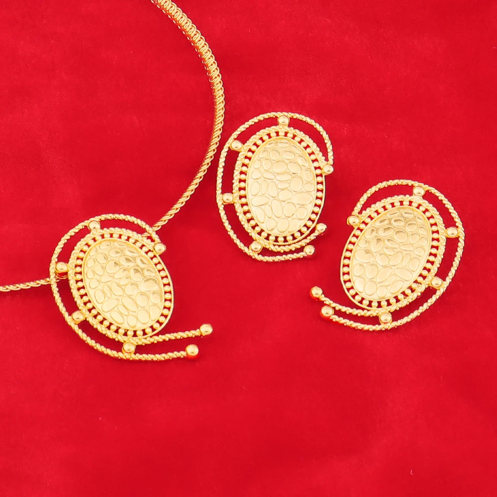 Luxury Gold Plated Women Jewelry Set for Necklace Bracelet Earrings Ring Elegant Charms Jewelries Gift for Wedding Party