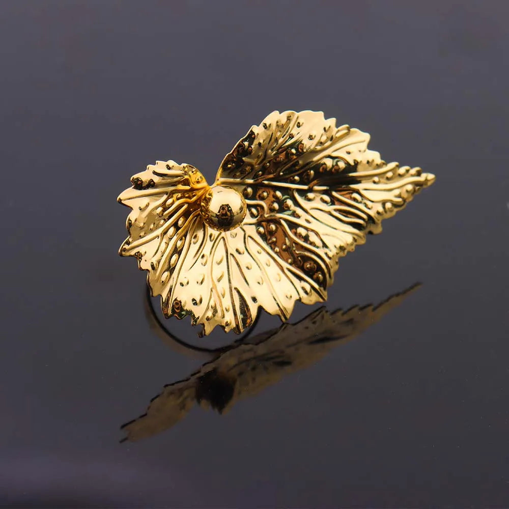 Gold Plated 4PCS Women Jewelry Set Luxury Leaf Shape Earrings Thick Collar Necklace Beautiful Bangle Ring For Wedding Party Gift