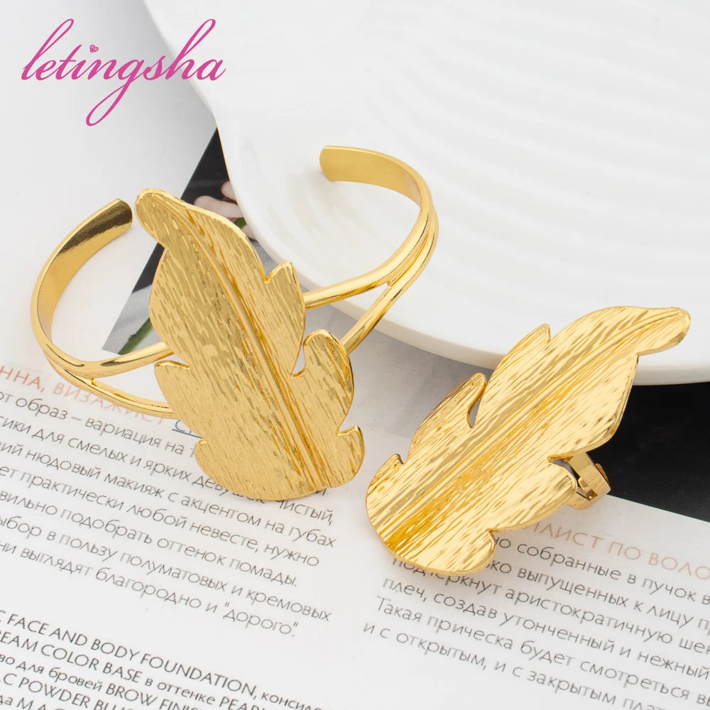 Fashion Jewelry New Design Cuff Bangle Bracelet Ring Dubai African Luxury Gold Color Jewelry Set for Ladies Wedding Party Gifts