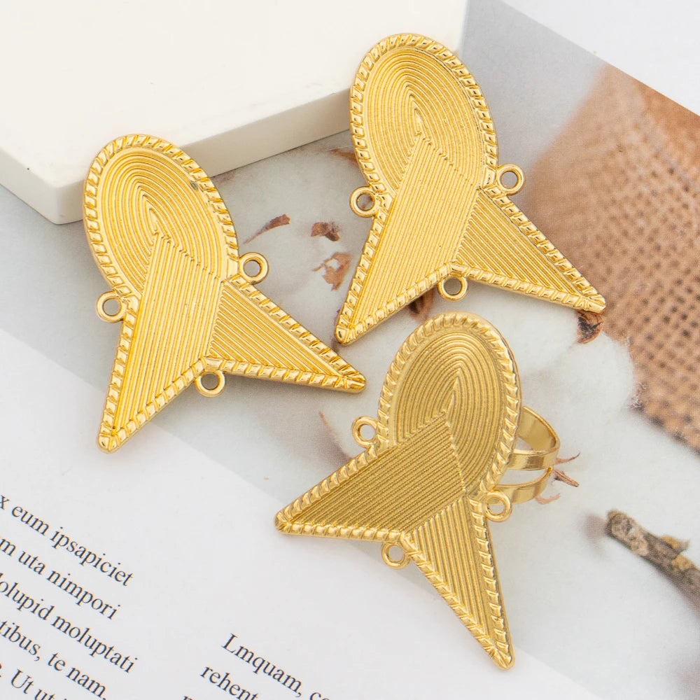 African Earrings with Ring Jewelry Set for Women Gold Plated Clip Earrings Finger Rings 2Pcs Set for Party Nigerian Daily Wear