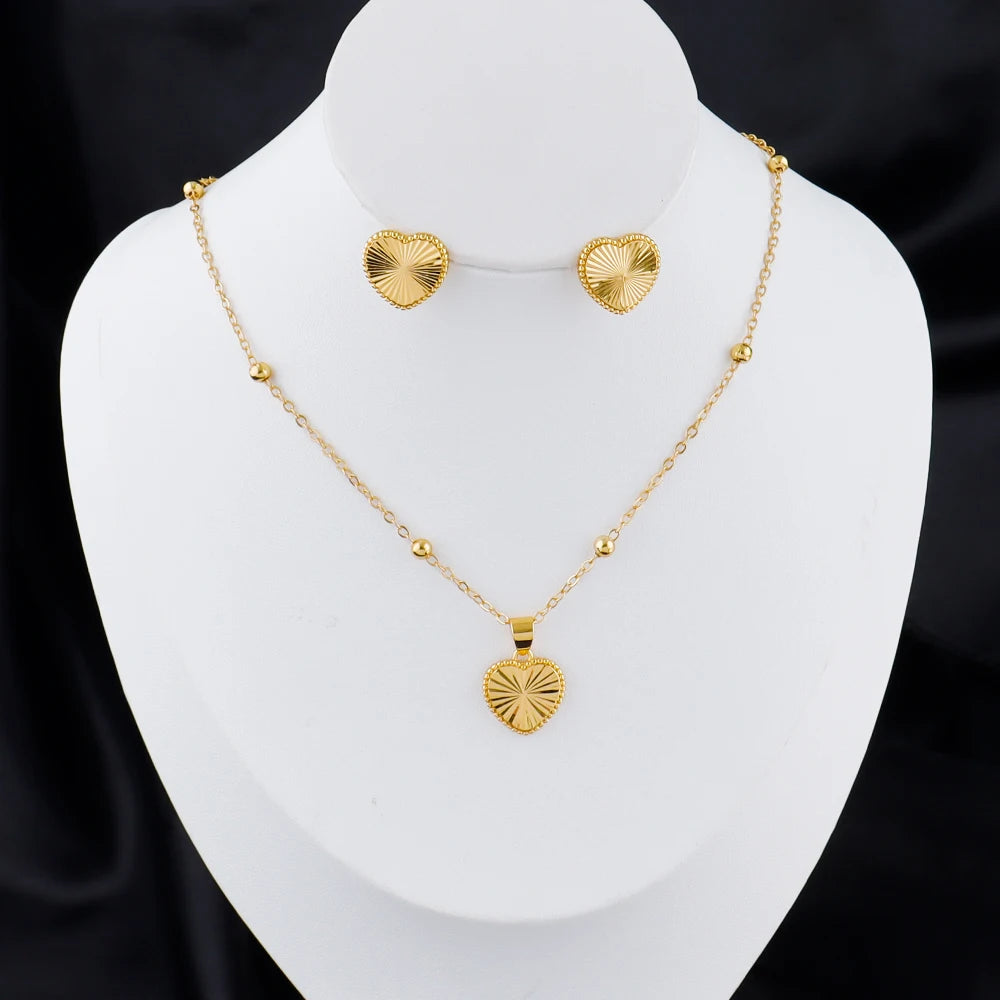 Romantic 2Pieces Jewelry Set Pendant Necklace Earrings Perfect for Women Brides Weddings Gifts and Girls' Birthdays