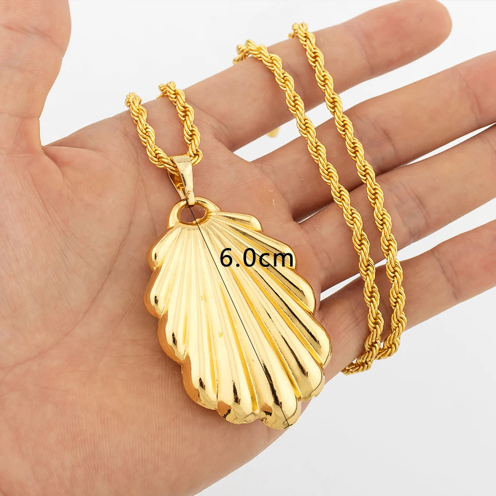 Dubai Gold Color Pendant  Hip Hop Personality style for Men Women Minimalist Jewelry Party Jewelry Birthday Gifts