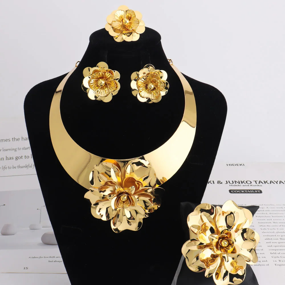 4pcs Gold-plated Necklace Earrings Ring Bracelet Set Women Luxury Fashion Style Flower Shape Jewelry Set for Party Wedding
