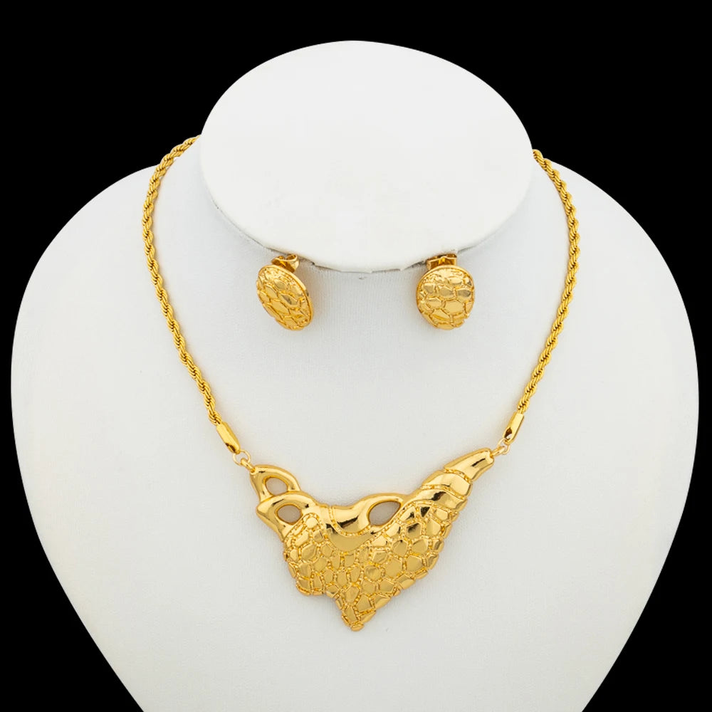 2024 Trend Golden Color Jewelry Set Clip Earrings and Pendant Necklace for African Color Necklace Lady Elegant Gifts