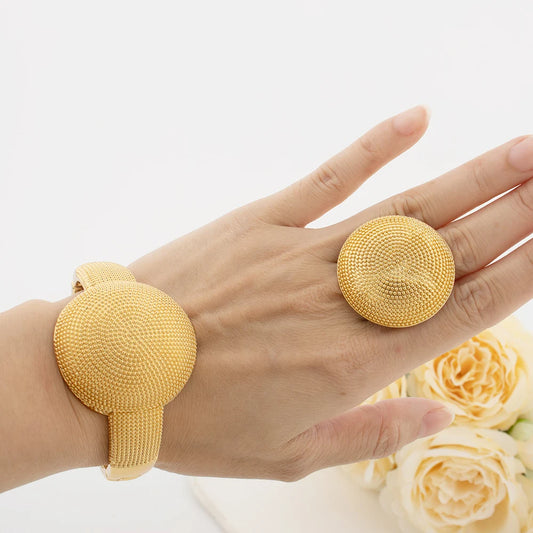 Luxury Round Big Bangles for Women 18k Gold Color Charm Bracelet Ring Wedding Bridal Jewelry Accessories Wedding Gift Wholesales