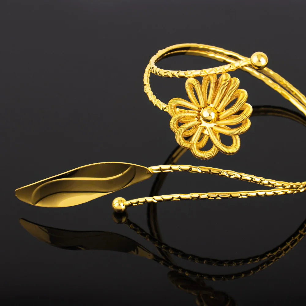 Ghana Trendy Flower Leaves Shape Armlet for Women Dubai Upper Arm Hollow Out Bangle Party Wedding Easter Adjustable Jewelry Gift