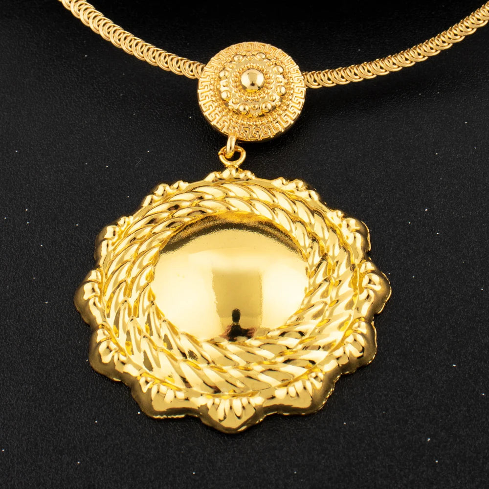 Romantic Gold Color Jewelry Set for Dubai Women Luxury Earrings and Necklace Sun Shape Jewelry Accessories For Graduation Gift