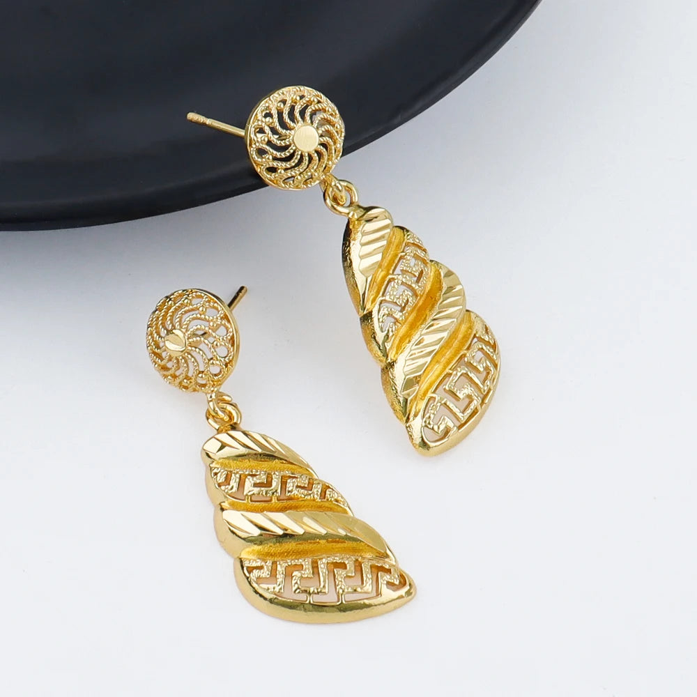 Fashion 18k Gold Plated Jewelry Set Dubai African Choker Necklace Earrings Bracelet Ring Sets Wedding Party Jewellery Gifts