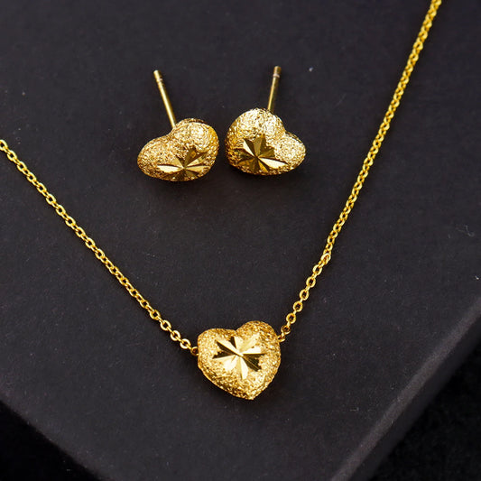 Vintage Love Heart Pendant Necklace Gold Plated Stainless Steel Jewelry for Women Trend Aesthetic Jewelry Birthday Gifts