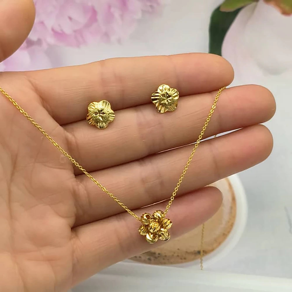 Fashion Gold Color Jewelry For Women Gold Color Stainless Steel Pendant Necklace Earring Set Party Gifts