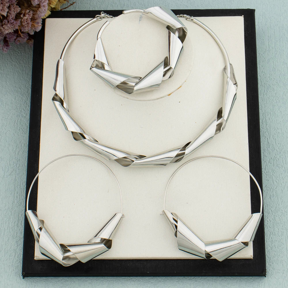 Luxury Gold Plated Dubai Jewelry Set For Women African Copper Twist Bold Design Earrings Necklace Bracelet Quality Jewelry Gift
