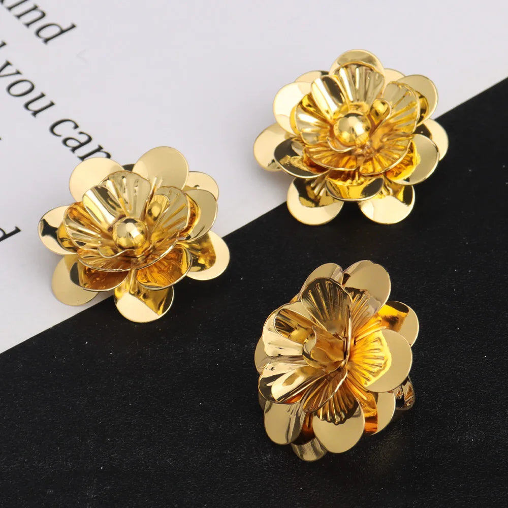 4pcs Gold-plated Necklace Earrings Ring Bracelet Set Women Luxury Fashion Style Flower Shape Jewelry Set for Party Wedding