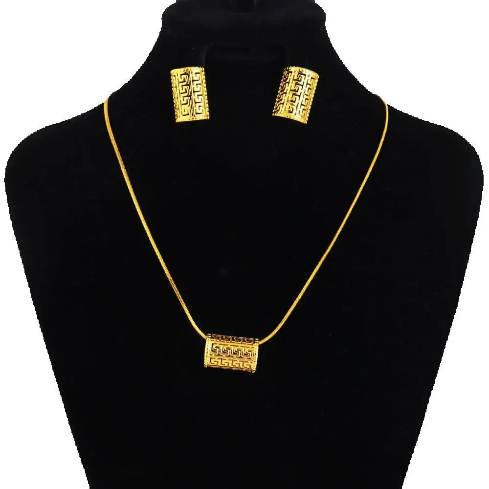 French Elegant Gold Plated Women Necklace Earrings Set for Girl Fashion Jewelry Accessories Gift for Wedding Party Banquet