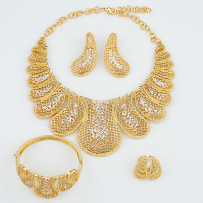 Fashion Dubai Gold Plated Jewelry Set for Women Nigerian African Luxury Necklace Earrings Bracelet Ring Set Trendy Accessories