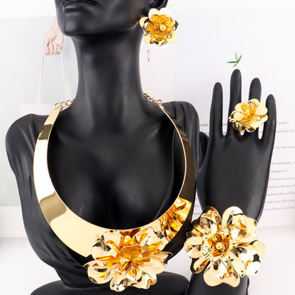 5pcs Luxury Adjustable Set/Extravagant themed Jewelry/ Thick/Creative Exaggerated Metal/Smooth/Thick/Punk Hip-Hop, Suitable for Valentine'S Day/Gift/Giving Her Gift