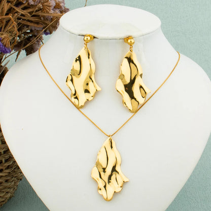 Gold Color Jewelry Set New Design Luxury Necklace Earrings for Women Fashion Chain Pendant Lady 2Pcs Jewelry Party Wedding Gift