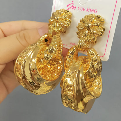 Fashion Classic Drop Women Trendy Gold Plated Earrings Brass Girls Chunky Small Golden Hoop Earrings