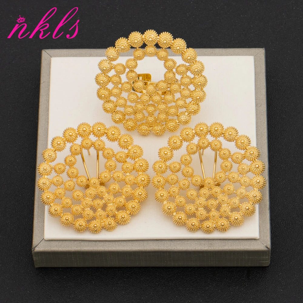 women italian luxurious earrings ring jewelry set bridal party jewelry set Elegant Gold-Tone Hollow Hoop Earrings Ring Set gift