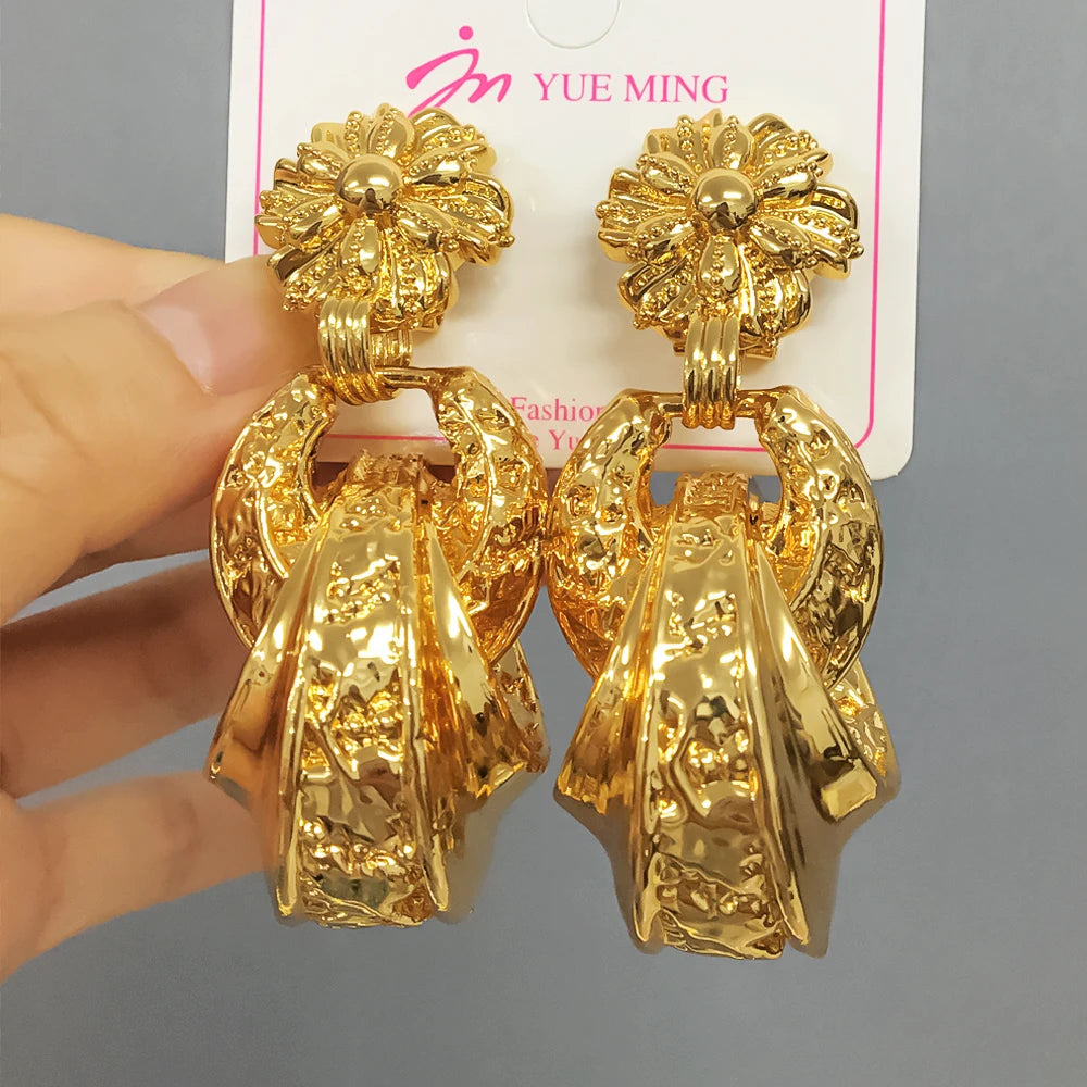 Fashion Classic Drop Women Trendy Gold Plated Earrings Brass Girls Chunky Small Golden Hoop Earrings