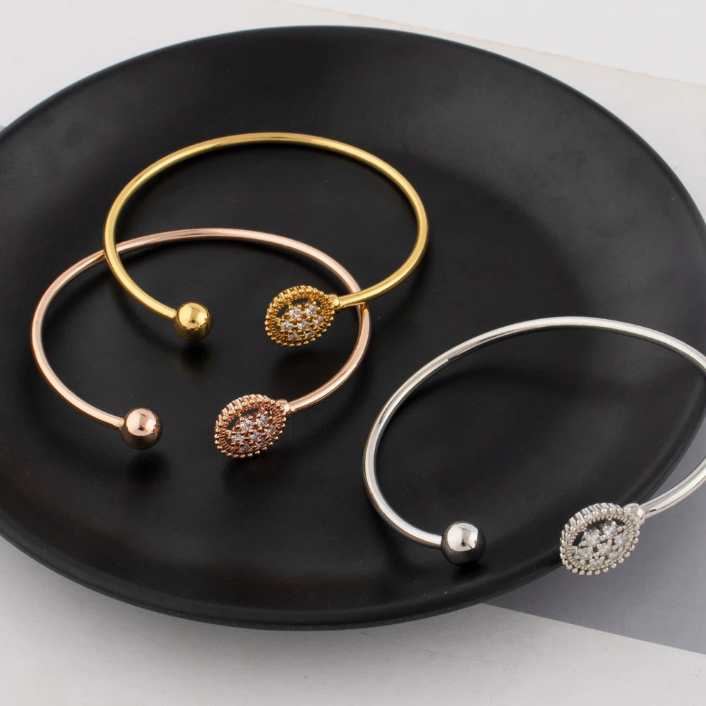Italian Zircon Flower Bracelet, Adjustable Bangle for Women, Romantic Wedding Party Gift, Chic Accessories for Jew