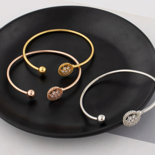 Italian Zircon Flower Bracelet, Adjustable Bangle for Women, Romantic Wedding Party Gift, Chic Accessories for Jew