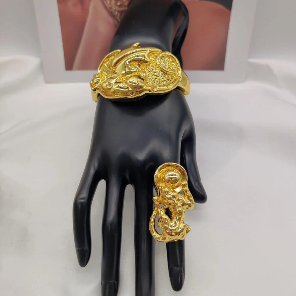 Dubai Bangle and Ring Jewelry Set for Women Weddings Bride Gold Color Hand Bangle Cocktail Ring 2Pcs Set for Party Accessories