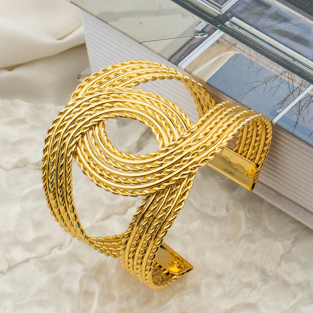 Color Dubai Cuban Bangle for Women, Classic Rust-Proof Large Chain Bracelet, New Design Wrist Jewelry Party Gift, Elega