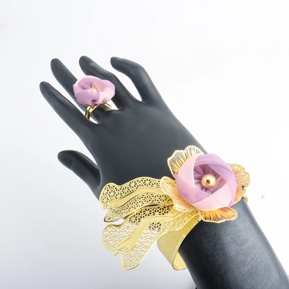 Dubai Gold Plated Women's Jewelry Set Big Flower Necklace Bracelet Ring Set Gold Color Luxury Necklace Earrings Jewelry Party
