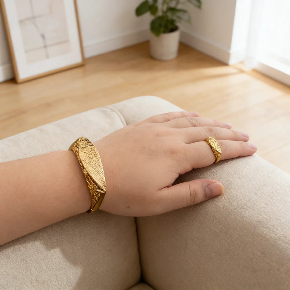 dubai woman bangle ring jewellery Color Dubai Arab Cuff Bangle Ring  Micro Crystal Inlaid  Daily Wear Elegant Gift