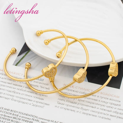 Fashion Heart Design Bangle for Women Luxury Gold Color Cuff Bracelets Bangle Set Girl Fashion Jewelry Anniversary Party Gifts