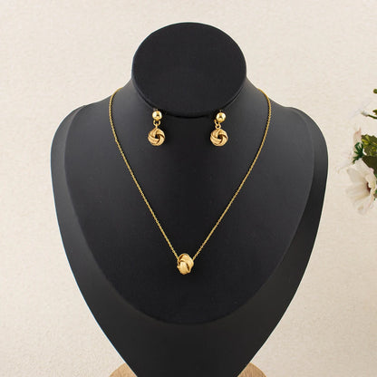 Dubai Heart Pendant Necklace and Earrings 2-Piece Set for Women Wholesale Wedding and Mother's Day Gifts