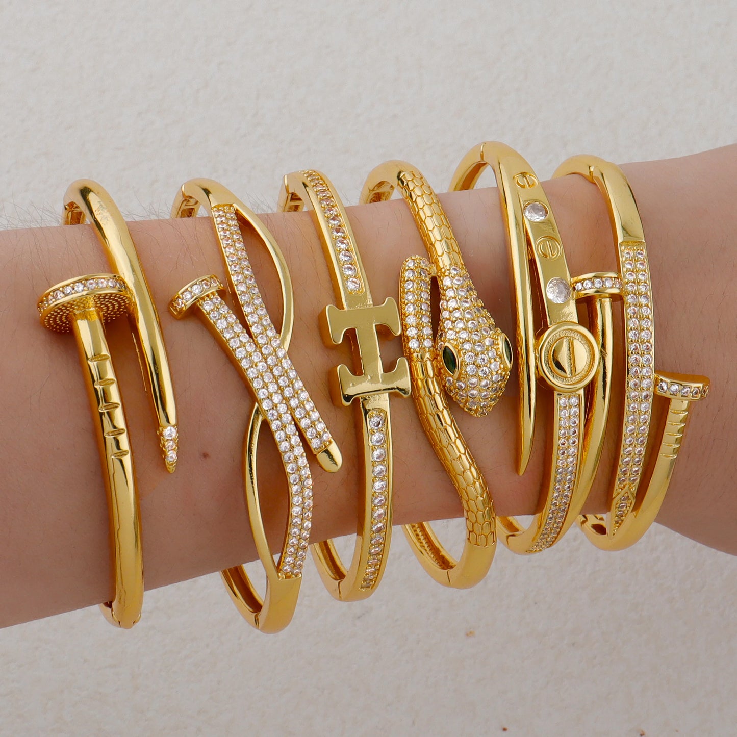 Handmade Golden Zircon Flower Bracelet with Sparkling Crystal Openwork Design Jewelry Set for Women Elegant Bangle Earring Acces