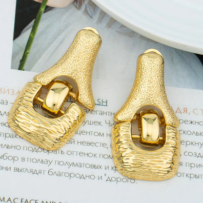 YM Jewelry Fashion Woman Necklace Jewelry Set 18k Gold Plated Pendant Wedding Party Earring Ring Bangle Wedding Jewelry Accessor