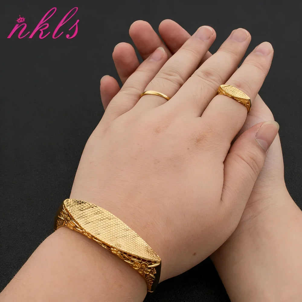 dubai woman bangle ring jewellery Color Dubai Arab Cuff Bangle Ring  Micro Crystal Inlaid  Daily Wear Elegant Gift