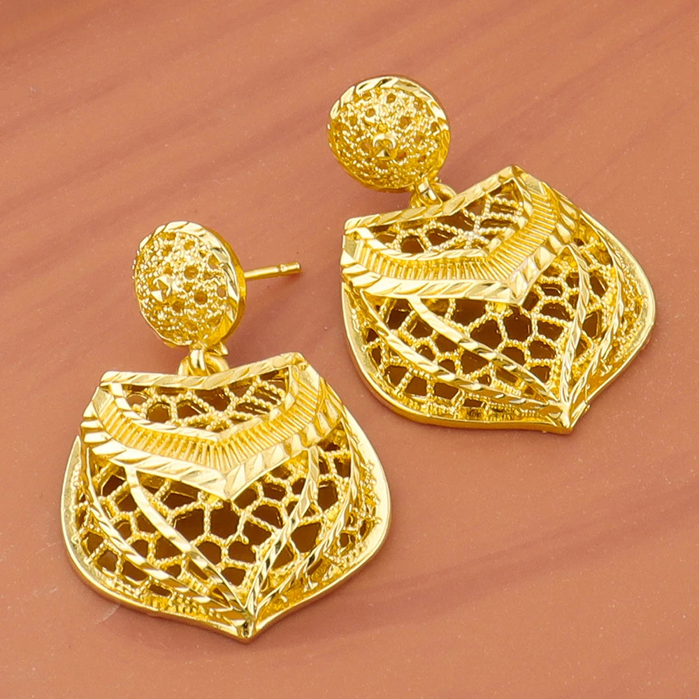 Fashion Dubai Jewelry Sets Gold Color Pendant Earrings Necklace Rings For Women Daily Wear Party Anniversary Gifts