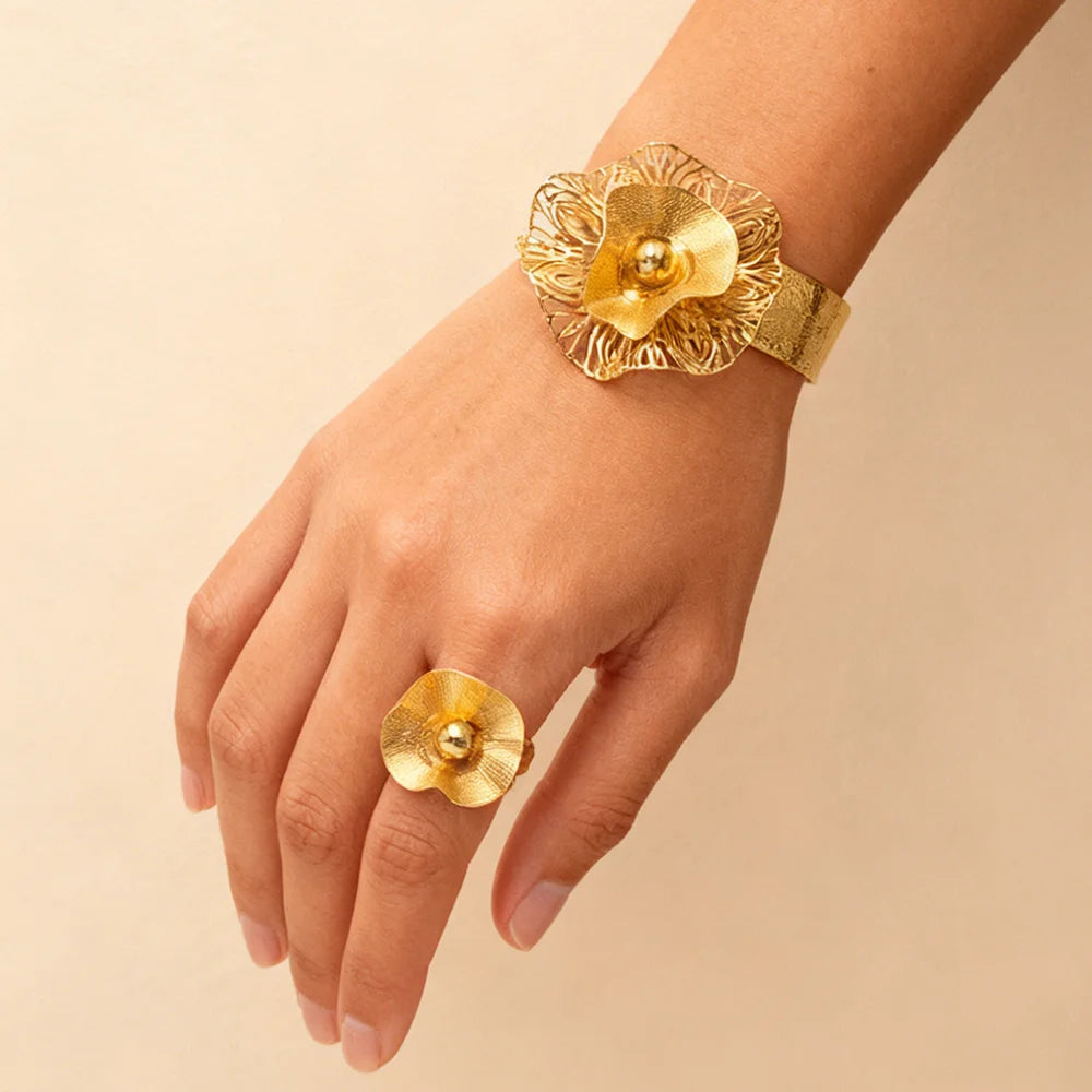 gold color jewelry set weddings bangle ring Earrings Stainless steel 18k gold plated jewelry set Free shipping for festival gift