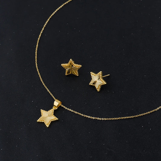 316L Stainless Steel Pendant Necklace18K Gold Plated Fashion Jewelry Individualistic Waterproof Holiday Jewelry Accessories