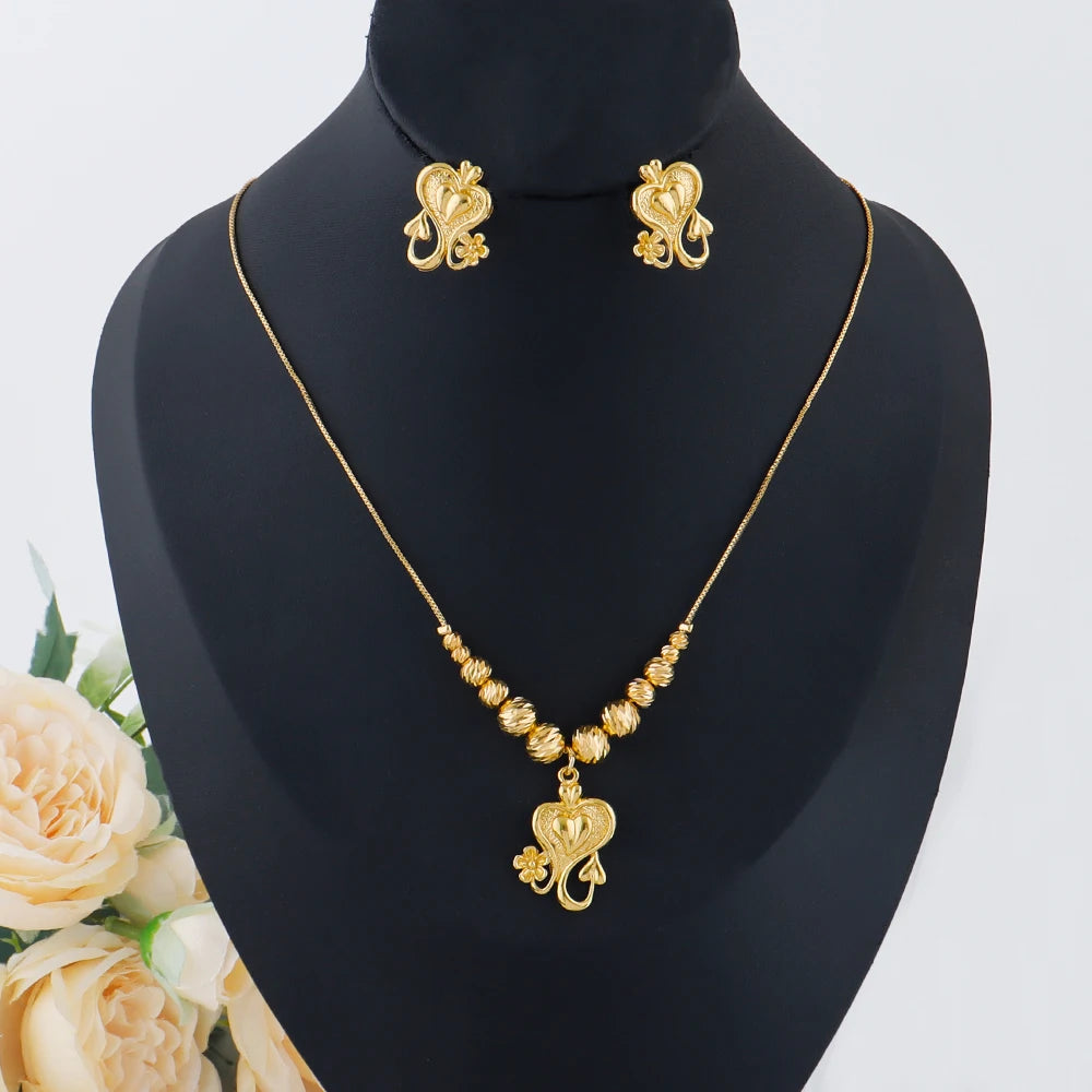 Geometric Earring Set Love Necklace Women Luxury Design Gold Plated Jewelry Set Fashion Dubai Jewelry Vintage Accessories Party