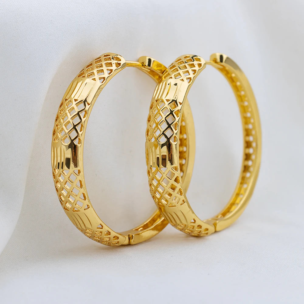 4set Gold Color Hoop Earrings for Women Exquisite Fashion Round Hollow-out Wedding Copper Earrings Engagement Jewelry Accessory