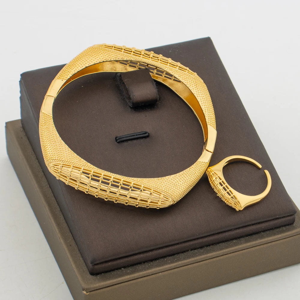 Luxury Gold Color Bangle Ring Set for Weddings Classic Design Hand Bangle and Finger Ring Set for Anniversary Party Jewelry Set