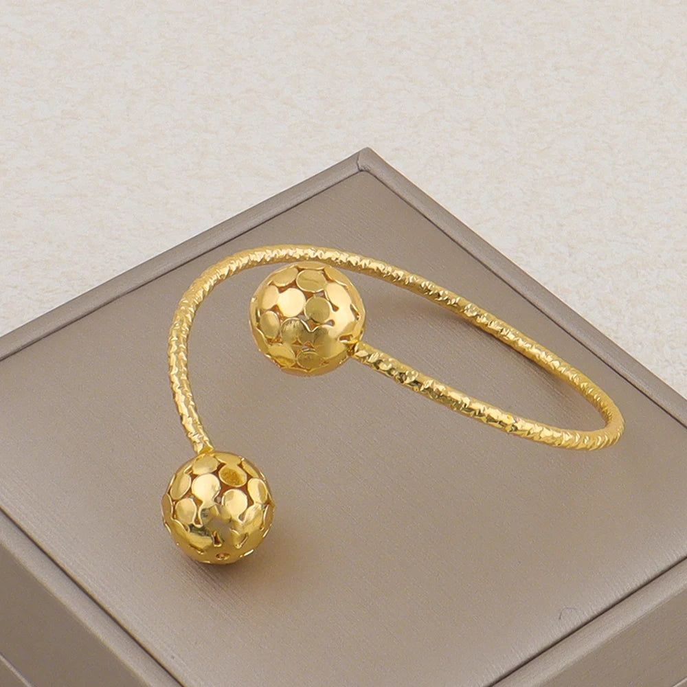 Fashion Gold Color Hollow circle Jewelry New Fashion Metal Jewelry Three-dimensional Ring Earring Necklace Four Piece Set Gift