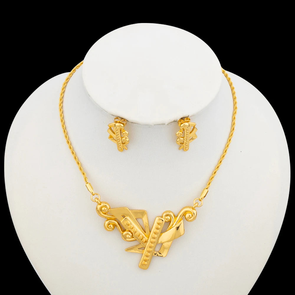 2024 Trend Golden Color Jewelry Set Clip Earrings and Pendant Necklace for African 18k Gold Color Necklace Lady Elegant Gifts