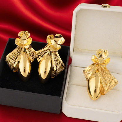 cute bee Shape Earrings Ring Exquisite Stainless Steel Jewelry High Quality Fashion Jewelry Gifts accessories wholesale